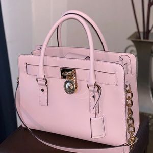 🌸 Michael Kors Hamilton East West Satchel 🌸